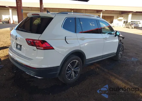 2018 Volkswagen Tiguan 2.0T Se/2.0T Sel from USA, damaged, VIN 3VV3B7AX7JM060661